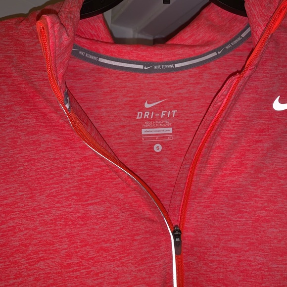 Nike dry fit quarter zip - Picture 2 of 2